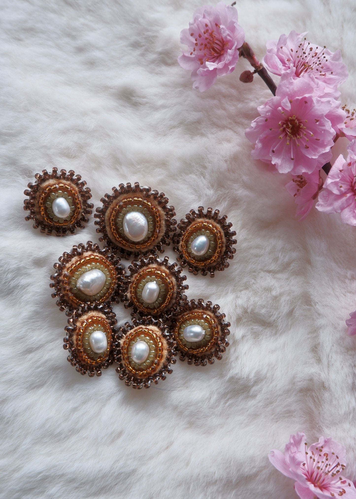 Mini Hide Studs